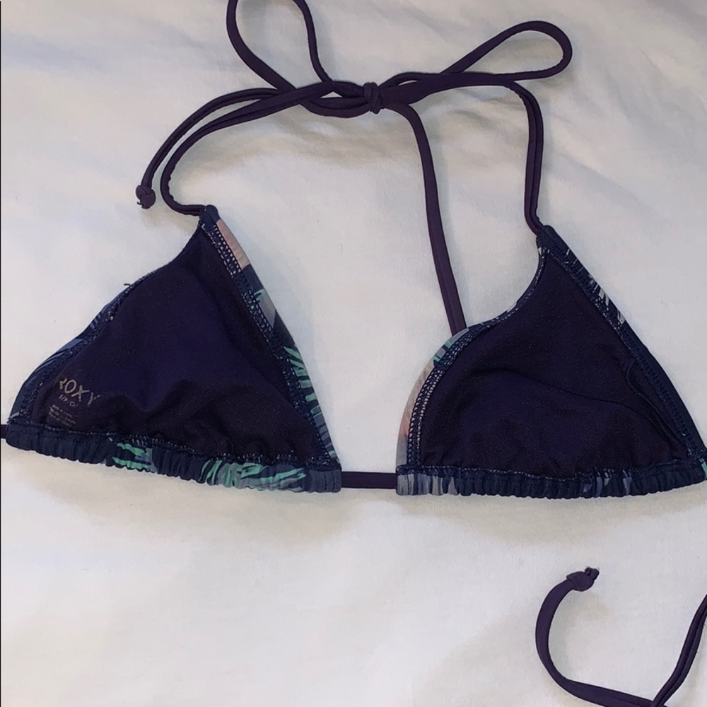 Tropical Roxy Bikini Top - Picture 4 of 4